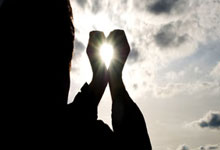 火箭队裁员减薪，球队陷入财政困境